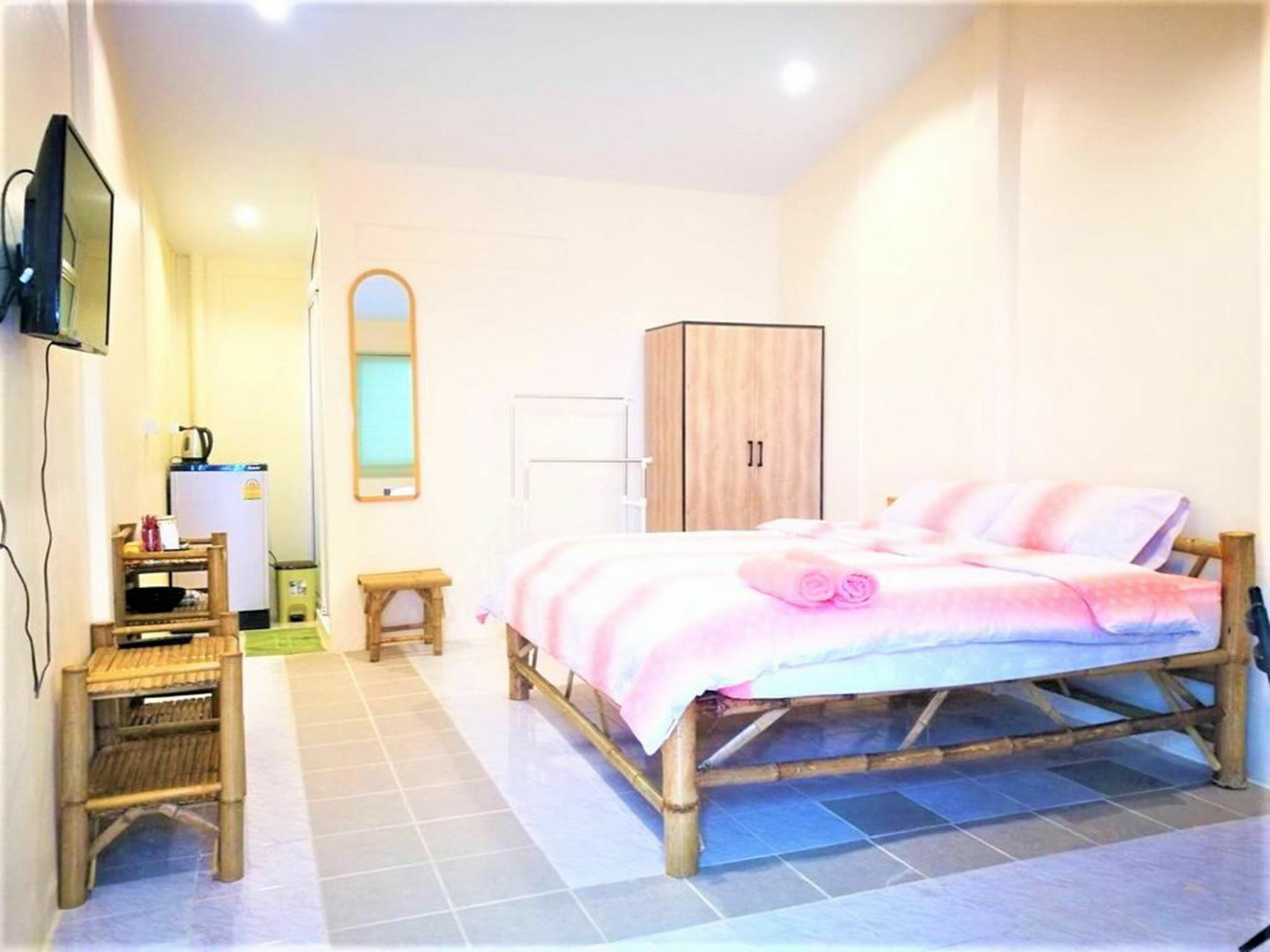Jasmine Guest House Хуа Хин Екстериор снимка